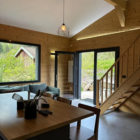 Les Perce Neige & Jacuzzi Privatif, Proximite Gerardmer & La Bresse Chalet