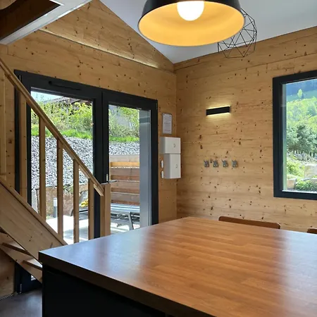 Les Perce Neige & Jacuzzi Privatif, Proximite Gerardmer & La Bresse Chalet *