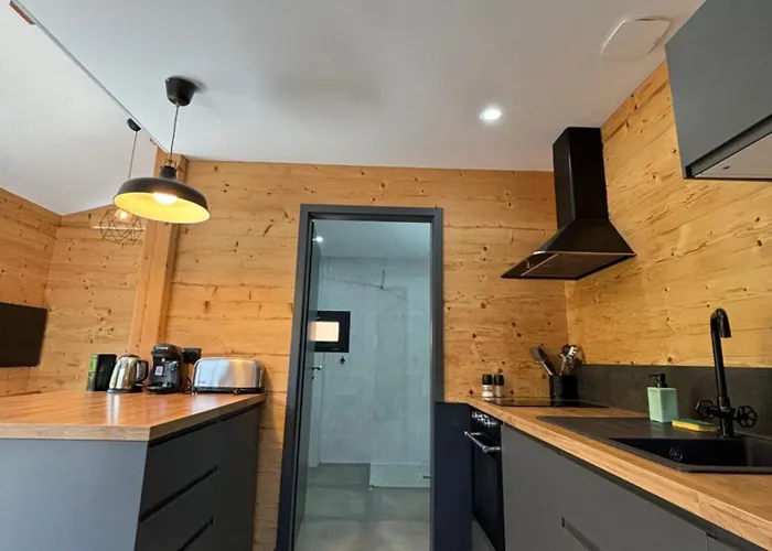 Les Perce Neige & Jacuzzi Privatif, Proximite Gerardmer & La Bresse Rochesson